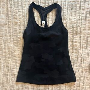 Lululemon black Camo size 0 Racerback tank top